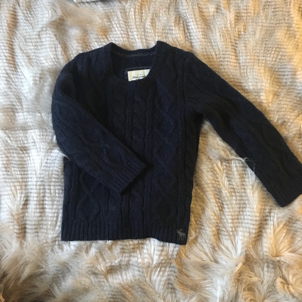 Navy cropped sweater 💙